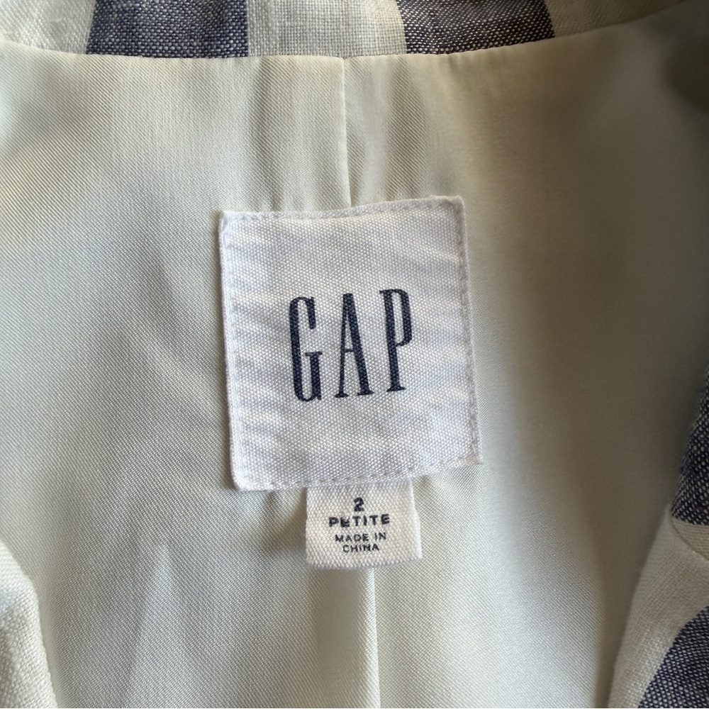 GAP Linen Striped Blazer – Size 2 Petite - Picture 7 of 8